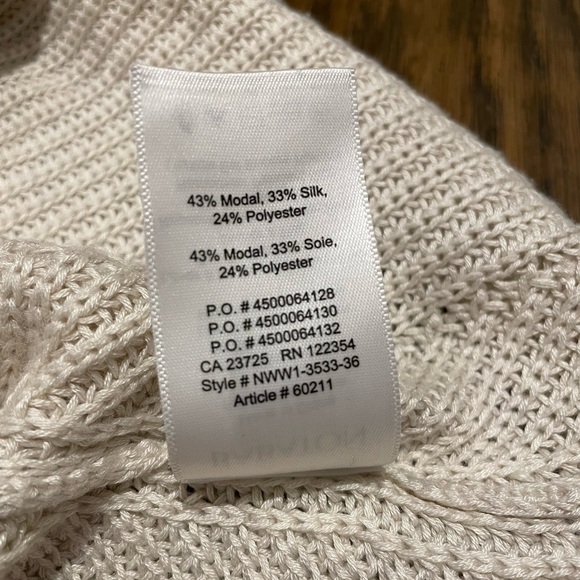 Aritzia Babaton Hiram Sleeveless Sweater - Picture 6 of 6